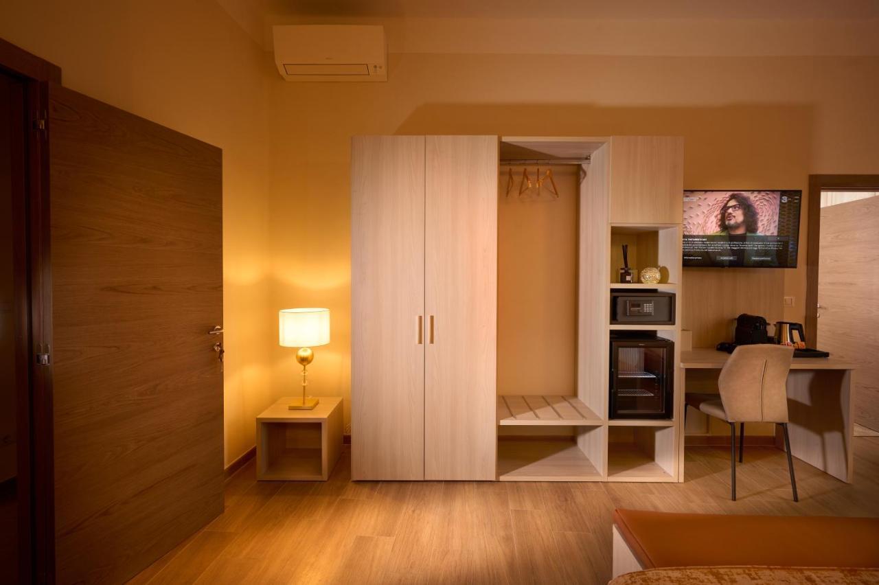 בולוניה D'Azeglio 62 Luxury Rooms מראה חיצוני תמונה