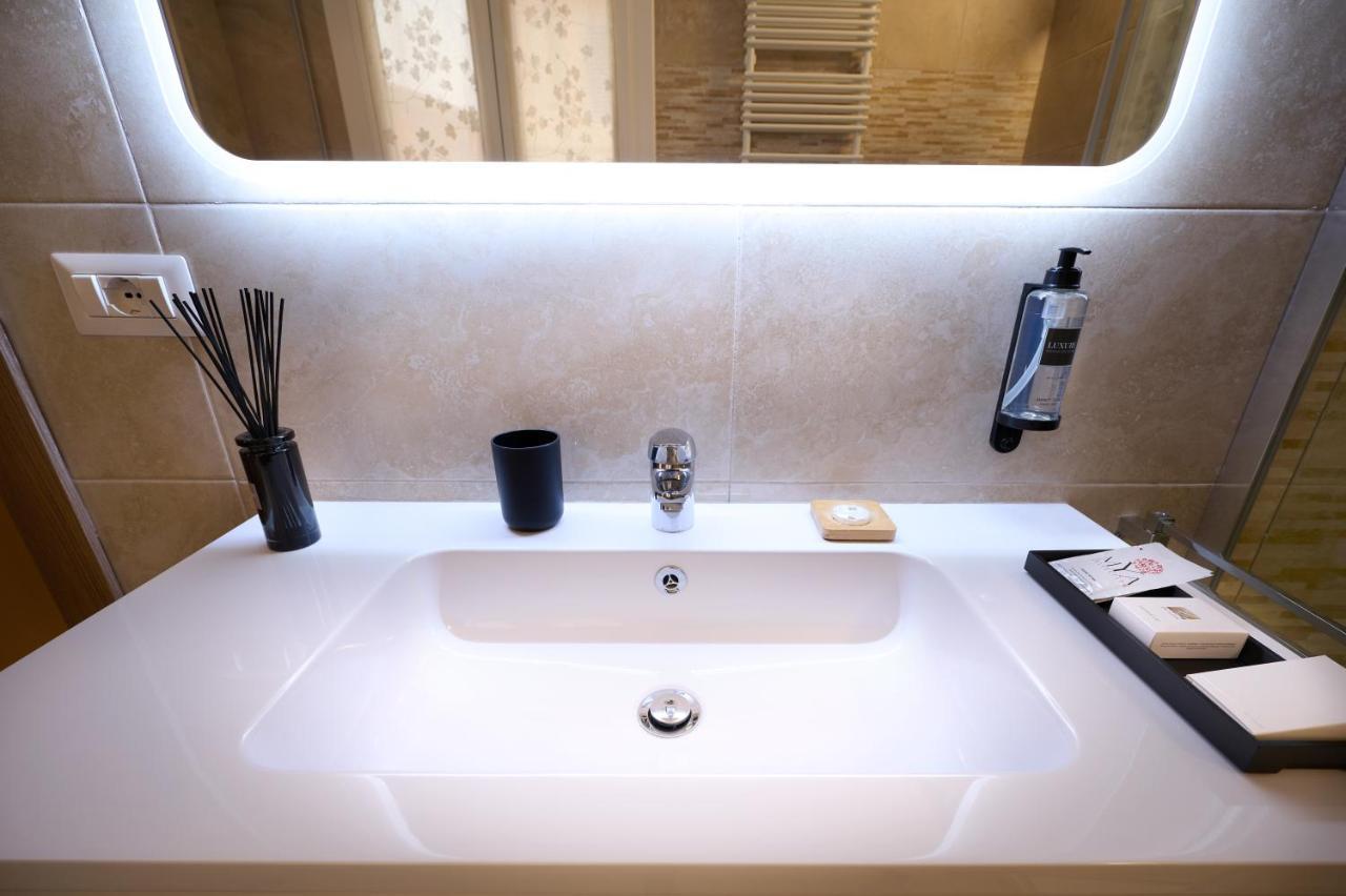 בולוניה D'Azeglio 62 Luxury Rooms מראה חיצוני תמונה