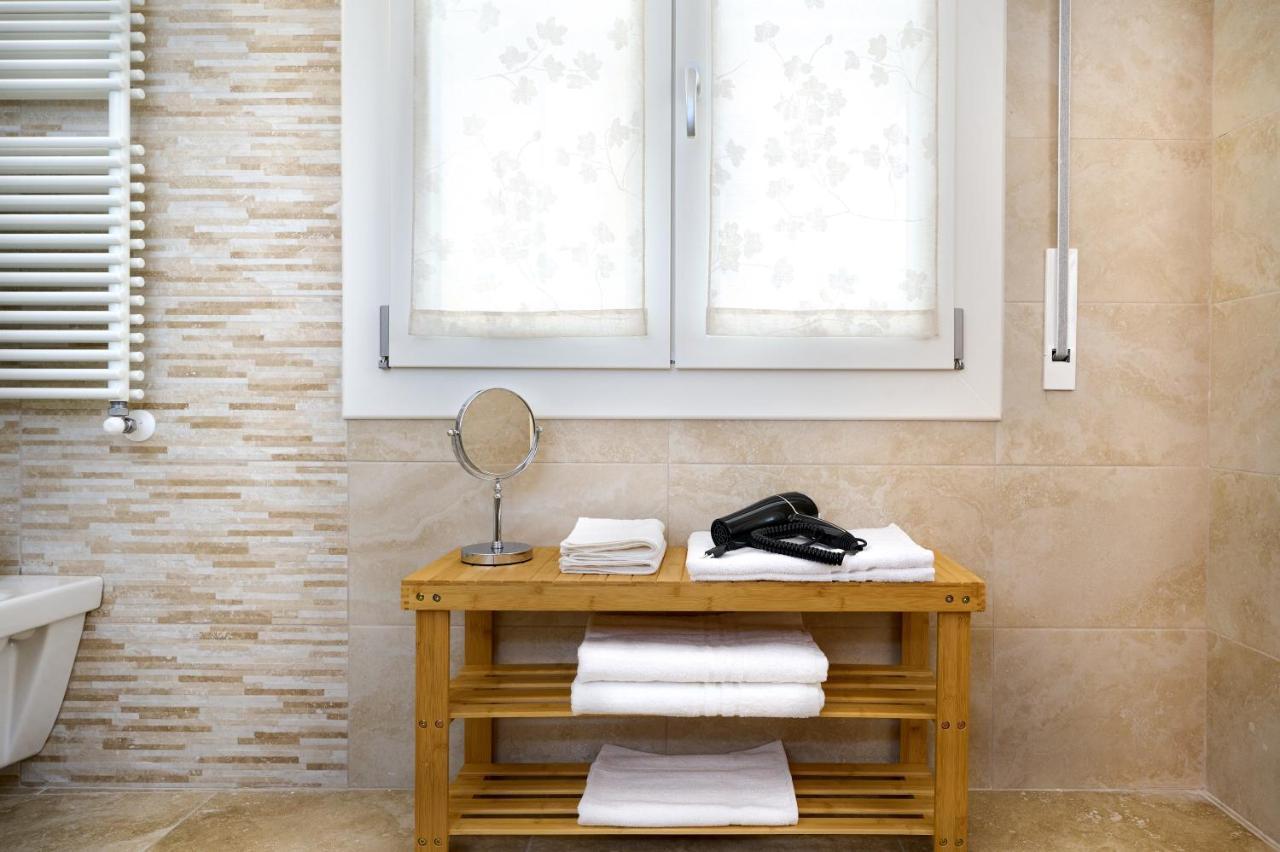 בולוניה D'Azeglio 62 Luxury Rooms מראה חיצוני תמונה